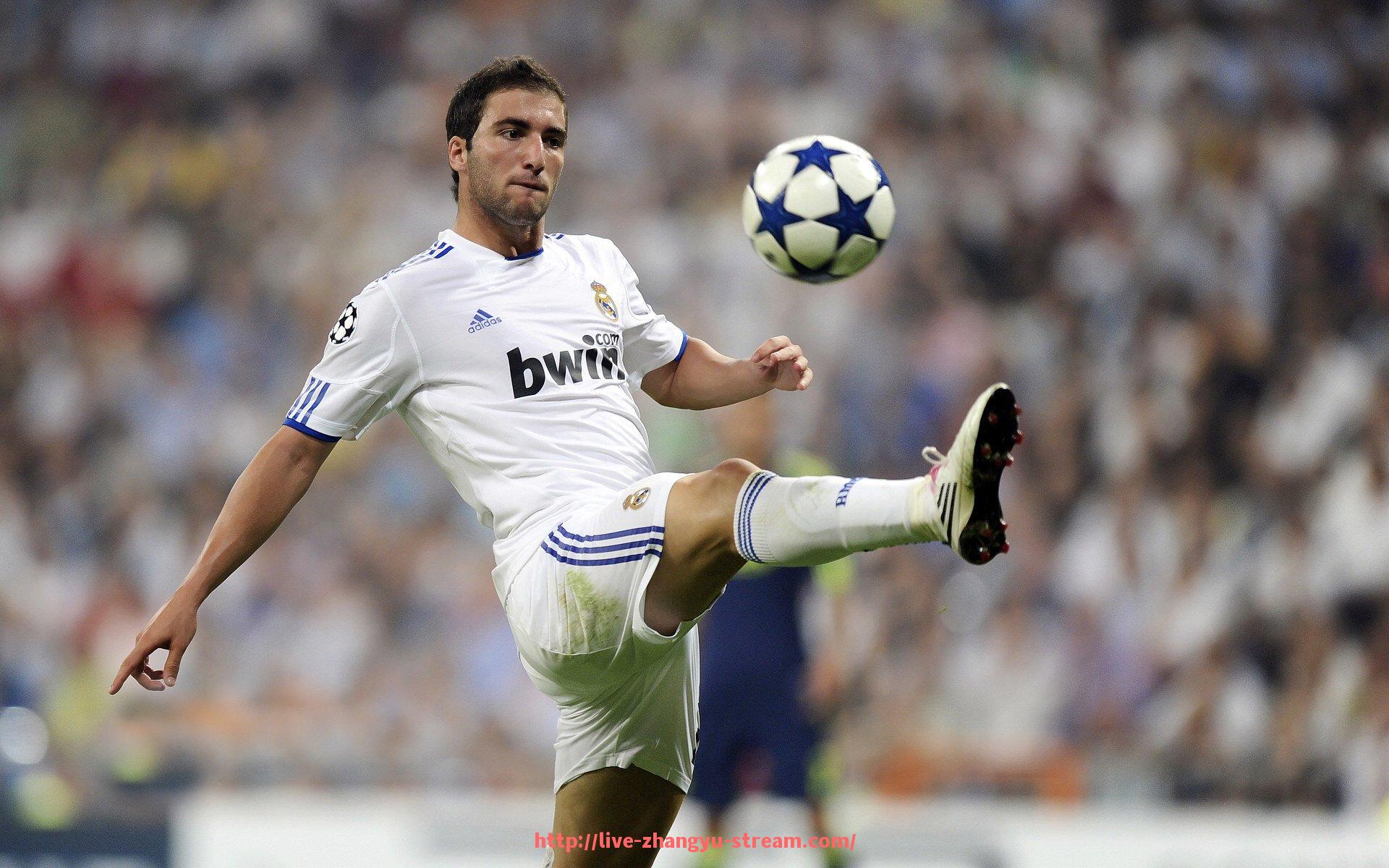 章鱼直播-法甲比赛奖项揭晓：年度最佳进球与最佳教练荣誉归属谁家？